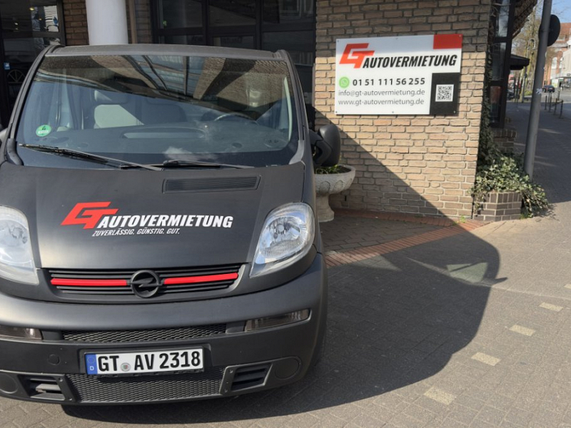 Opel Vivaro Ansicht 2